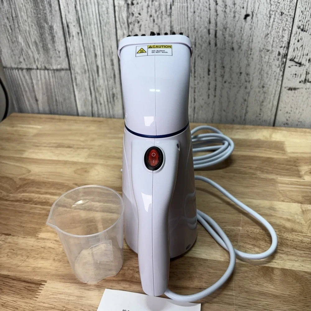 OG Hom Portable Handheld Garment Steamer 240ml / 8 oz Cup  New In Box Open